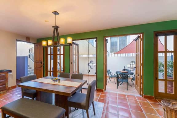 FN65 -Spacious 2 Bed with Excellent Location - Image 2