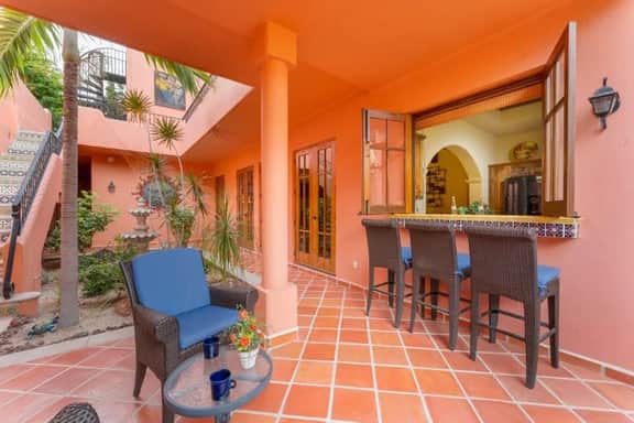 FN192 -1 Bed 1 Bath Casa Chica with terrace and great views! - Image 4