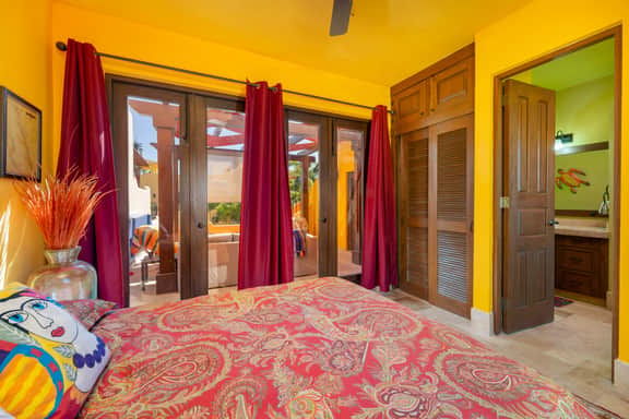 Experience Casa Bonita: Gorgeous 2-Bedroom Retreat - Image 4