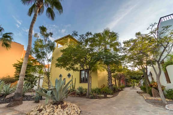 AV71 -3Bed 3 bath Exquisite Poema Model - Image 2